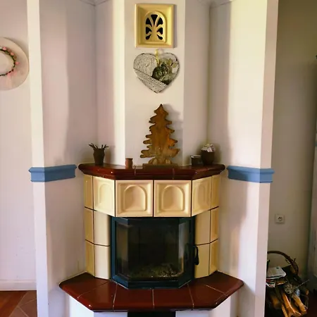 Ubytovaci Domcek U Podhajske * Levice