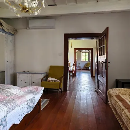 Ubytovaci Domcek U Podhajske Dovolenkový dom