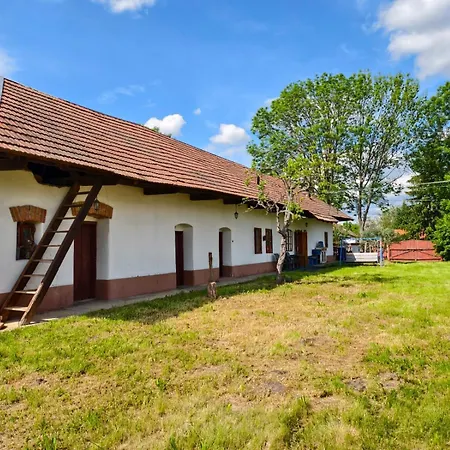 Ubytovaci Domcek U Podhajske Dovolenkový dom