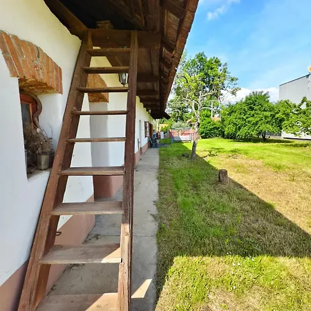 Dovolenkový dom Ubytovaci Domcek U Podhajske *